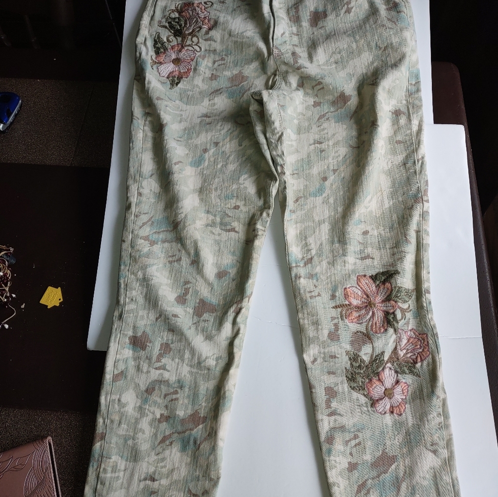 Women's pants